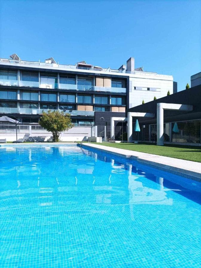 Espectacular Apartamento Con Piscina Y Garaje Madrid Esterno foto