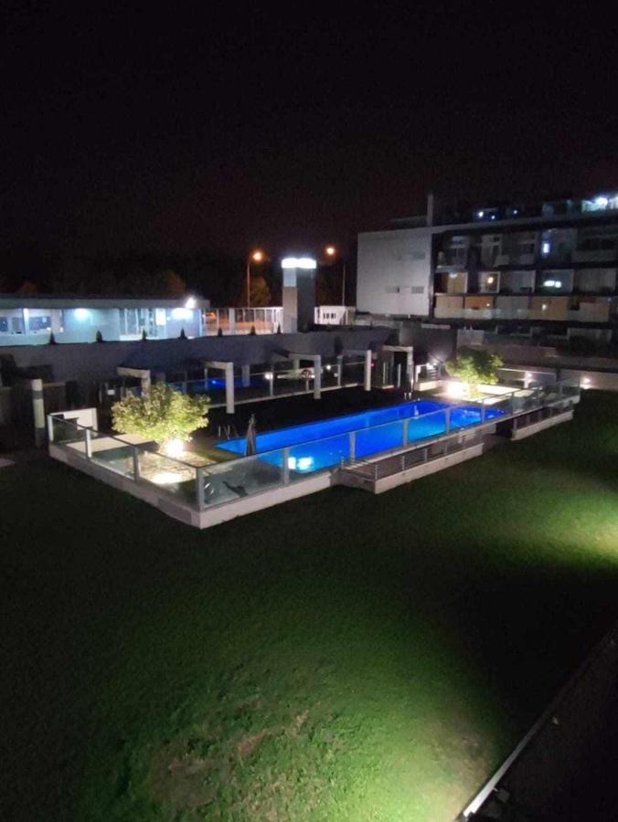 Espectacular Apartamento Con Piscina Y Garaje Madrid Esterno foto